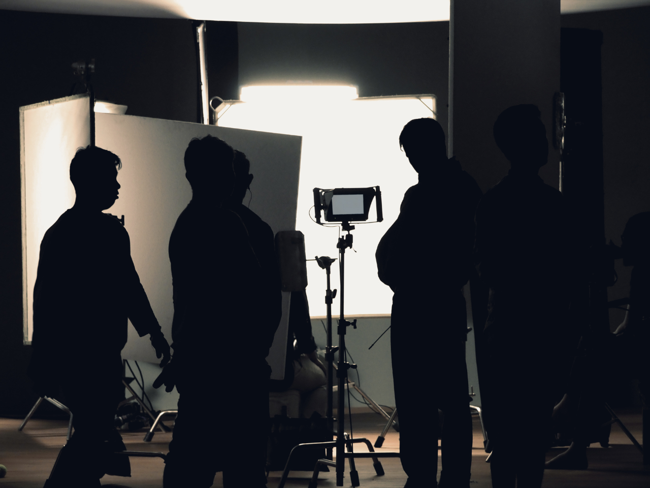 Bridging Markets with Cross-Border KOL Brand Shooting