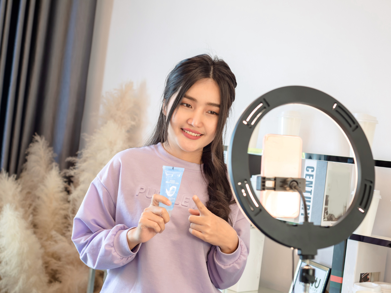 Woman Selling Cosmetic Online