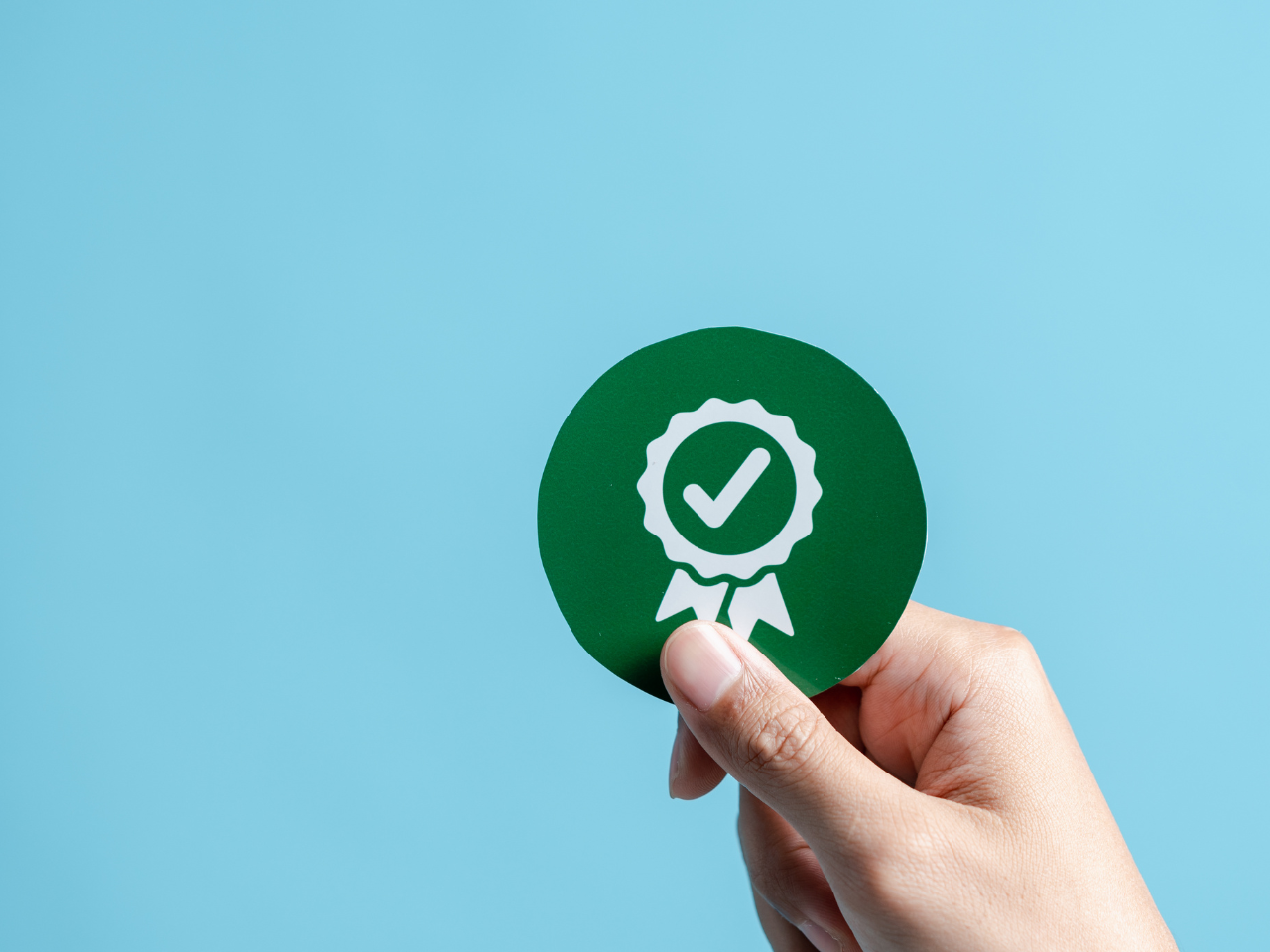 Navigating Sensitive Healthcare Content on Xiaohongshu